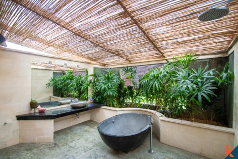5 bedrooms Villa in Badung, Indonesia No. 10500 24
