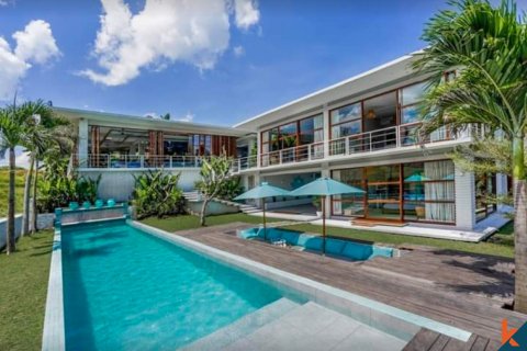 5 bedrooms Villa in Tabanan, Indonesia No. 10499