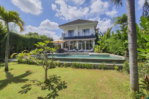 4 bedrooms Villa in Badung, Indonesia No. 10496