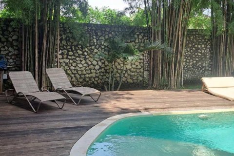3 bedrooms Villa in South Kuta, Badung, Indonesia No. 8801 30