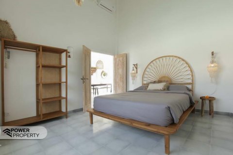 2 bedrooms Villa in South Kuta, Badung, Indonesia No. 8800 8
