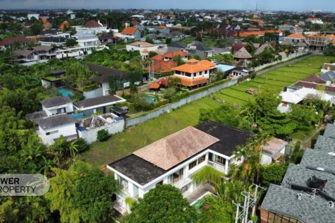 5 bedrooms Villa in Tampaksiring, Gianyar, Indonesia No. 8802 6