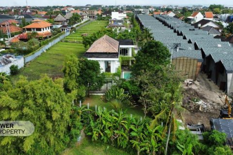 5 bedrooms Villa in Tampaksiring, Gianyar, Indonesia No. 8802 4