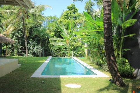 2 bedrooms Villa in Denpasar, Indonesia No. 11636 14