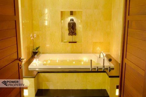 7 bedrooms Villa in Kerobokan, Badung, Indonesia No. 8672 17
