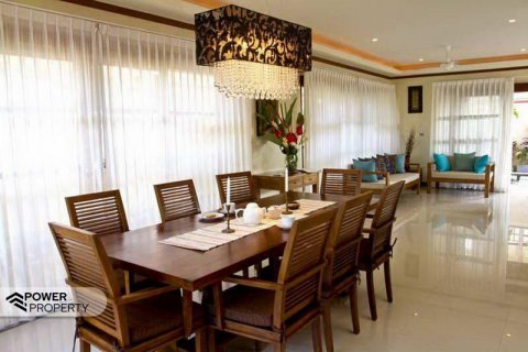 7 bedrooms Villa in Kerobokan, Badung, Indonesia No. 8672 9