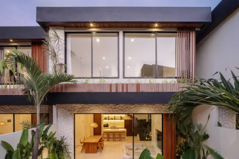 2 bedrooms Villa in Canggu, Badung, Indonesia No. 10297 2