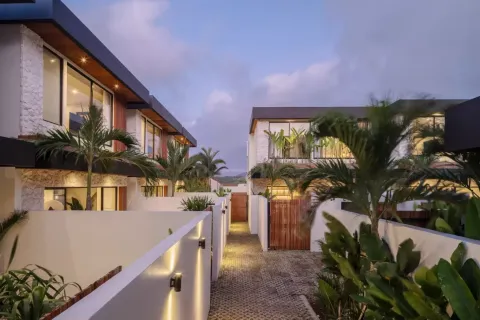 2 bedrooms Villa in Canggu, Badung, Indonesia No. 10297 10