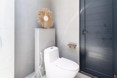 2 bedrooms Villa in Tibubeneng, Badung, Indonesia No. 10300 4