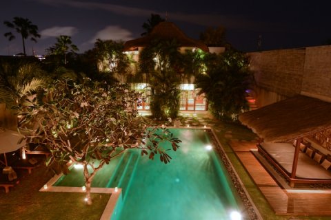 6 bedrooms Villa in Seminyak, Badung, Indonesia No. 715 22