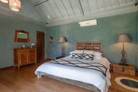 Вилла с 4 спальнями в Seminyak, Бадунг, Индонезия № 8900 22