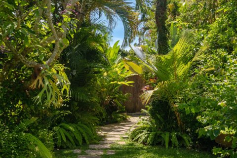 Вилла с 4 спальнями в Seminyak, Бадунг, Индонезия № 8900 25