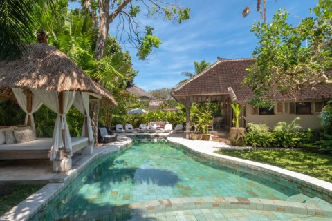Вилла с 4 спальнями в Seminyak, Бадунг, Индонезия № 8900 6