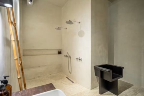 5 bedrooms Villa in Canggu, Badung, Indonesia No. 9063 19