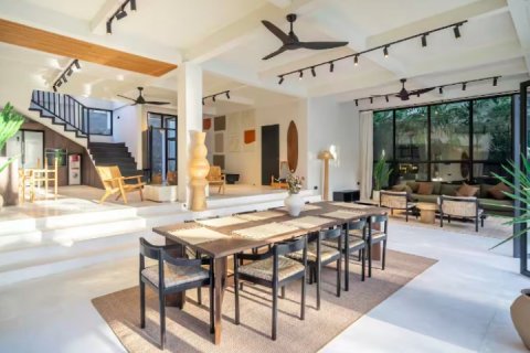 5 bedrooms Villa in Canggu, Badung, Indonesia No. 9063 8