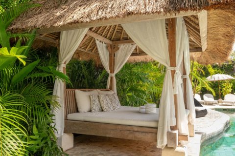 3 bedrooms Villa in Seminyak, Badung, Indonesia No. 8901 16