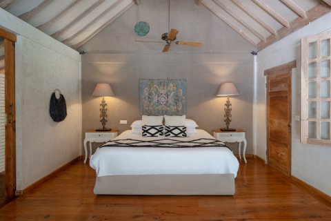 3 bedrooms Villa in Seminyak, Badung, Indonesia No. 8901 17