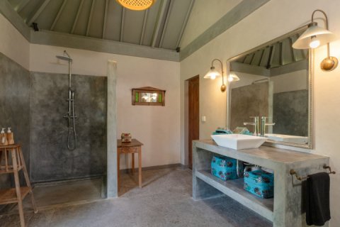 3 bedrooms Villa in Seminyak, Badung, Indonesia No. 8901 24