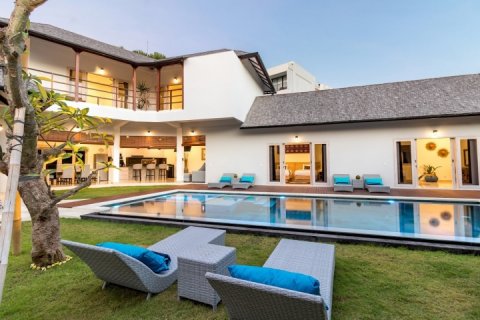 Вилла с 7 спальнями в Seminyak, Бадунг, Индонезия № 950 21