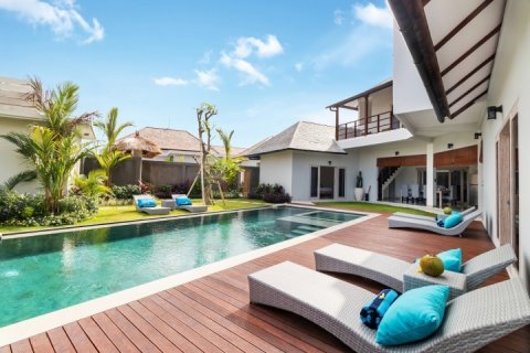 Вилла с 7 спальнями в Seminyak, Бадунг, Индонезия № 950 4
