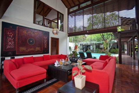 6 bedrooms Villa in South Denpasar, Denpasar, Indonesia No. 759 2