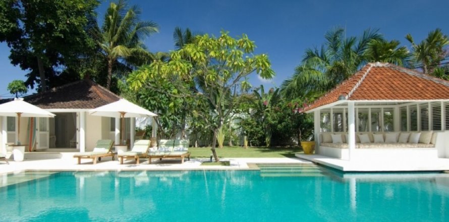 5 bedrooms Villa in Seminyak, Badung, Indonesia No. 764