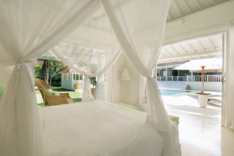 5 bedrooms Villa in Seminyak, Badung, Indonesia No. 764 16