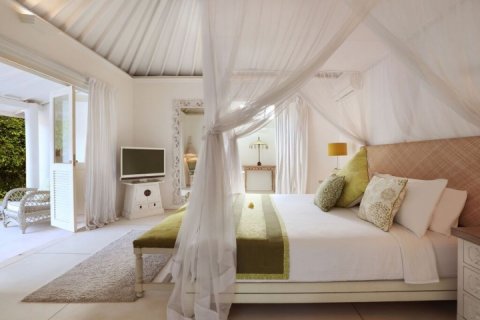 5 bedrooms Villa in Seminyak, Badung, Indonesia No. 764 25