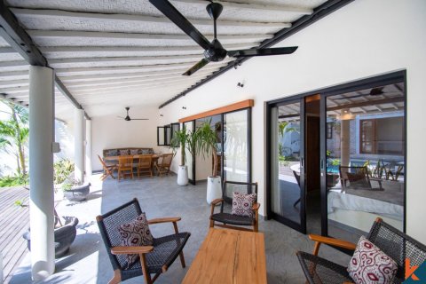 4 bedrooms Villa in Kerobokan, Badung, Indonesia No. 11233 6