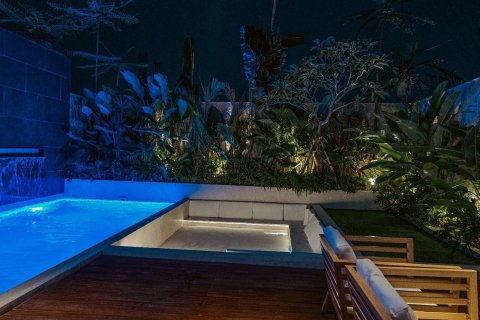 VILLA RUBY AND BLUE SAPPHIRE in Kerobokan, Badung, Indonesia No. 9437 7