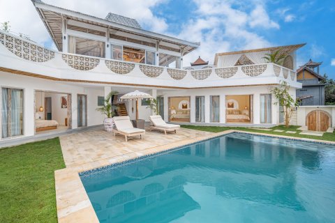 4 bedrooms Apartment in SUNSET VILLA Pererenan, Indonesia No. 9436 3