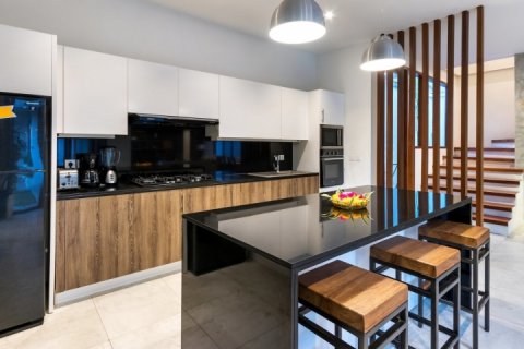 Вилла с 3 спальнями в Seminyak, Бадунг, Индонезия № 1399 13