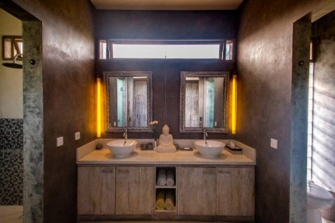 3 bedrooms Villa in Seminyak, Badung, Indonesia No. 1402 21