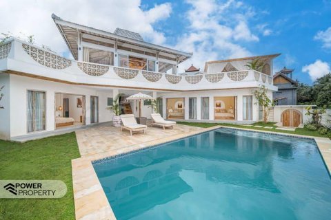 4 bedrooms Villa in Tabanan, Indonesia No. 9358