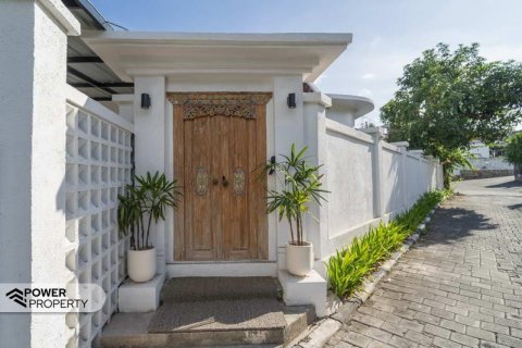 Вилла с 2 спальнями в Nusa Dua, Бадунг, Индонезия № 9357 13