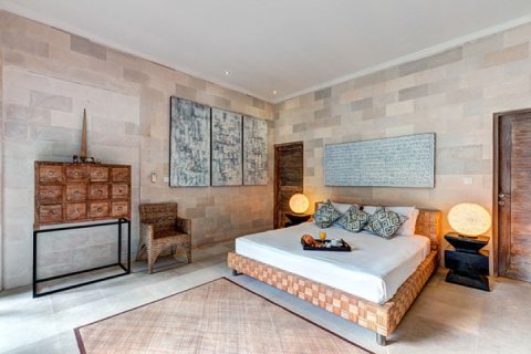 6 bedrooms Villa in Seminyak, Badung, Indonesia No. 669 14