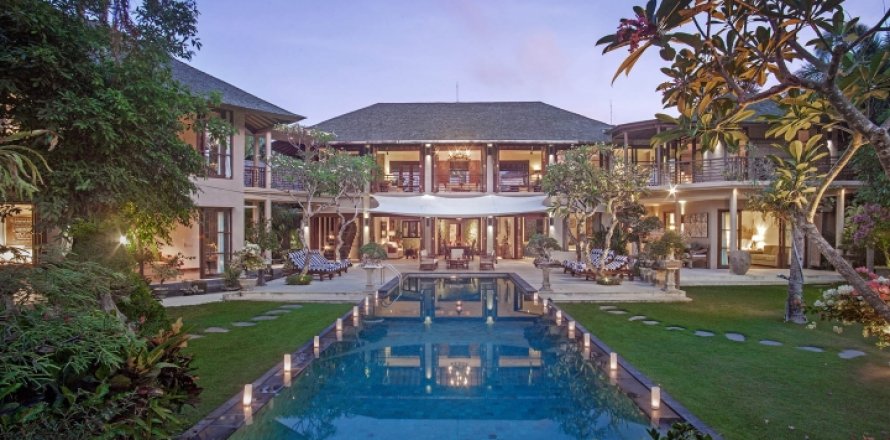 Вилла с 7 спальнями в Canggu, Бадунг, Индонезия № 675
