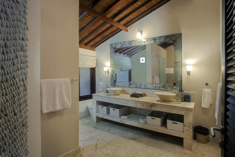 Вилла с 7 спальнями в Canggu, Бадунг, Индонезия № 675 26