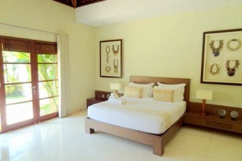6 bedrooms Villa in Seminyak, Badung, Indonesia No. 633 5