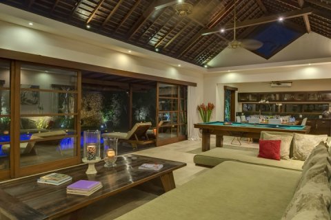 Вилла с 7 спальнями в Seminyak, Бадунг, Индонезия № 630 12