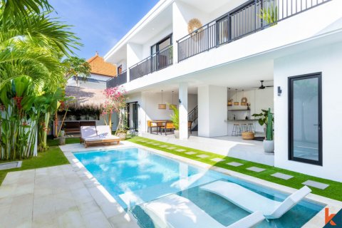 4 bedrooms Villa in Canggu, Badung, Indonesia No. 10623 2