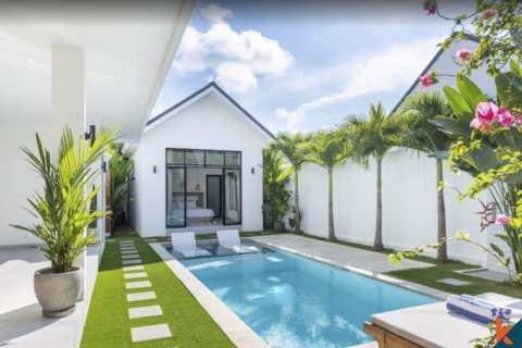 4 bedrooms Villa in Canggu, Badung, Indonesia No. 10623