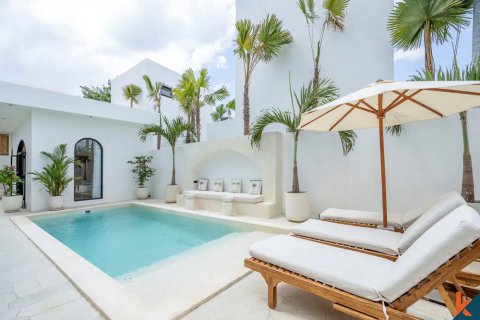 2 bedrooms Villa in Kuta, Badung, Indonesia No. 10763
