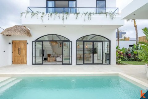 2 bedrooms Villa in Kuta, Badung, Indonesia No. 10763 3