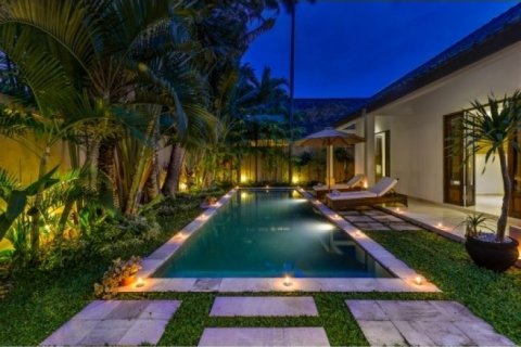 Вилла с 1 спальней в Seminyak, Бадунг, Индонезия № 1760 3