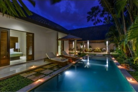 Вилла с 1 спальней в Seminyak, Бадунг, Индонезия № 1760 2