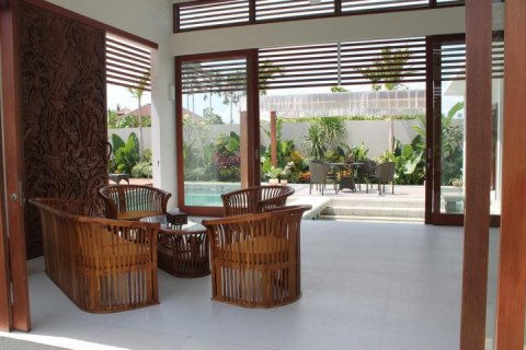 3 bedrooms Villa in Canggu, Badung, Indonesia No. 1761 4