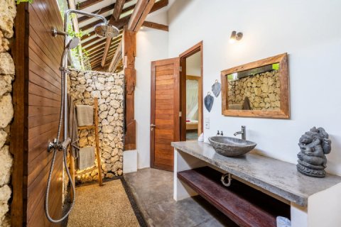 2 bedrooms Villa in South Kuta, Badung, Indonesia No. 1730 12