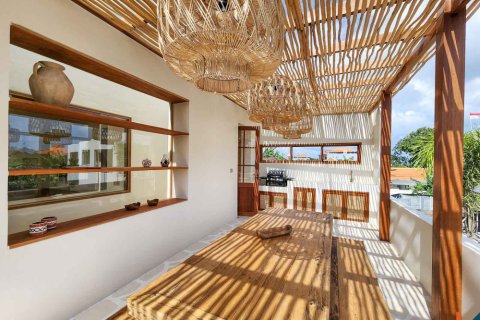 2 bedrooms Villa in Tumbak Bayuh, Mengwi, Badung, Indonesia No. 10718 12