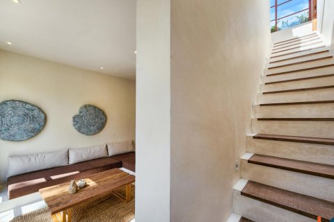 2 bedrooms Villa in Tumbak Bayuh, Mengwi, Badung, Indonesia No. 10718 11